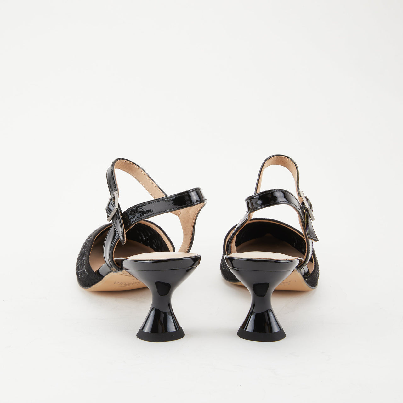 Azura delicate sandals in metallic bronze with geometric embellishments