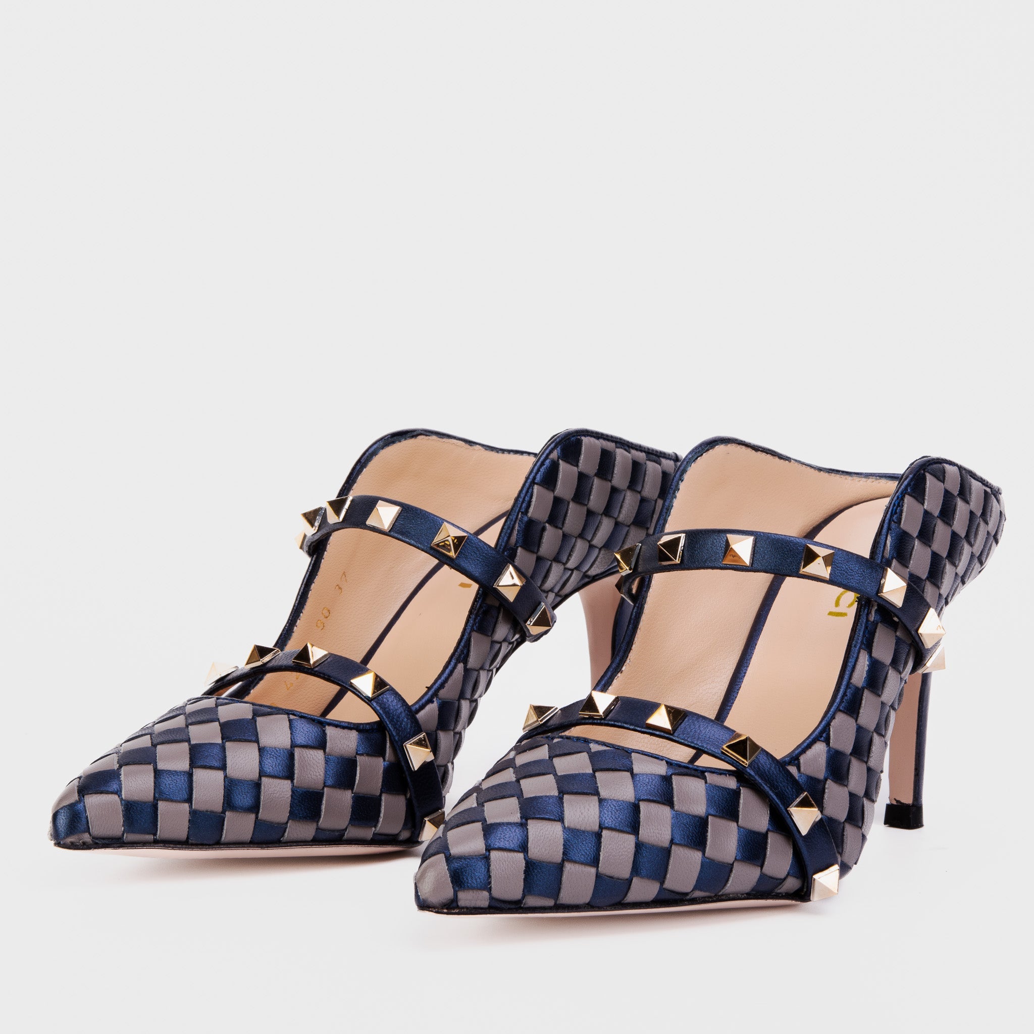 The Dosso Navy Blue Handwoven Pointy Toe Leather Women Sandal