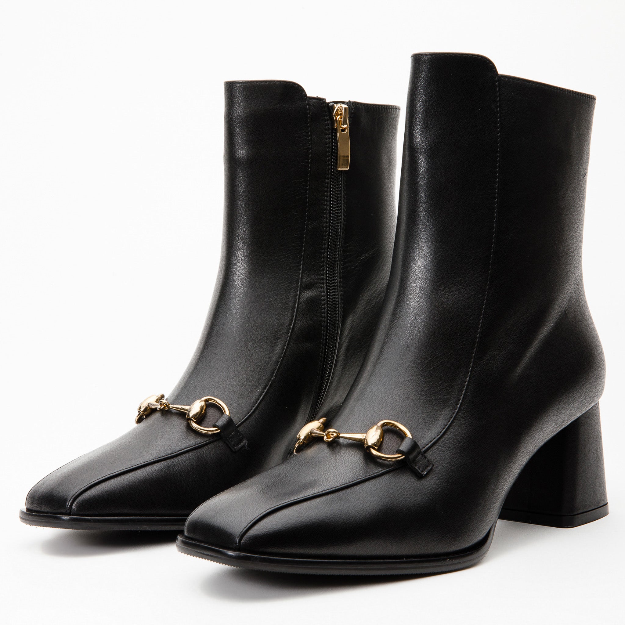 The Bukres Black Leather Block Heel Women Boot