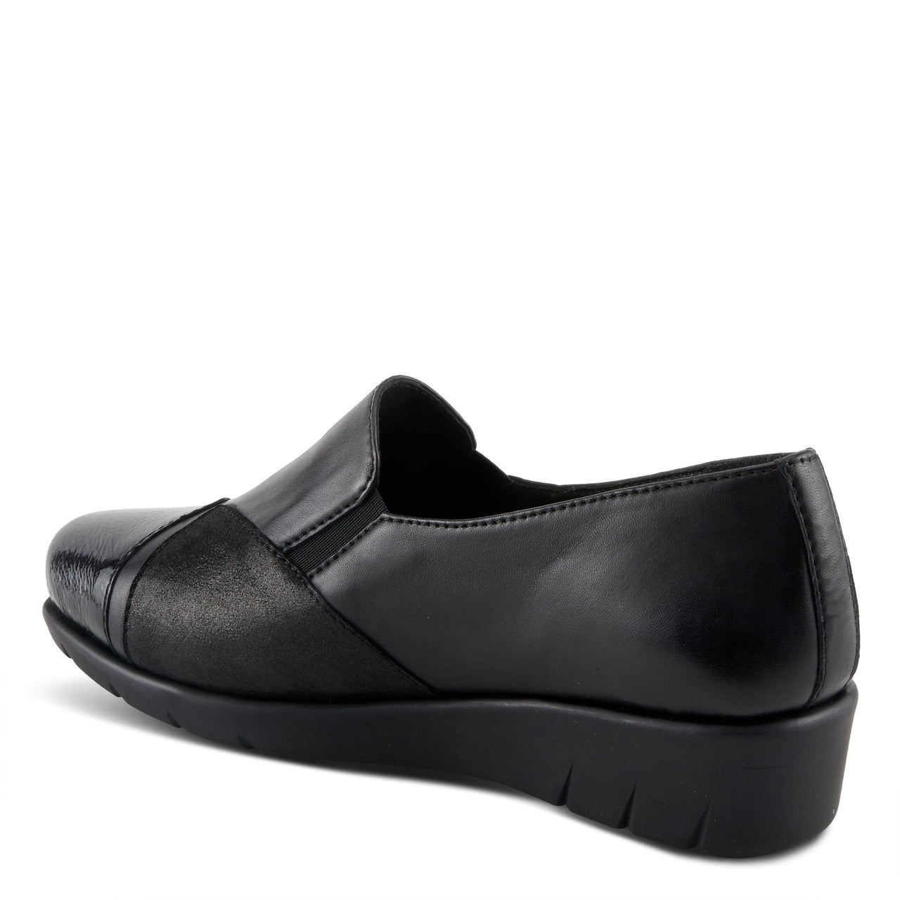  Elegant Spring Step Evzen shoes with supportive arches and padded collars