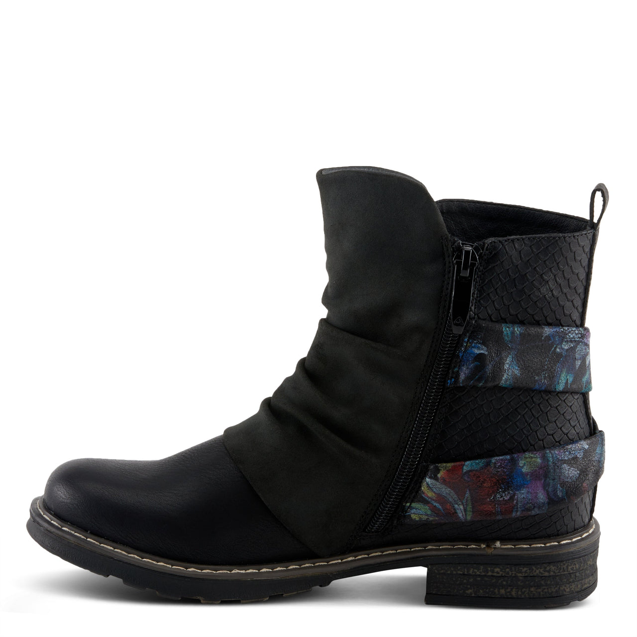 Black leather Patrizia Gossifleur boots with lace-up design and chunky heel