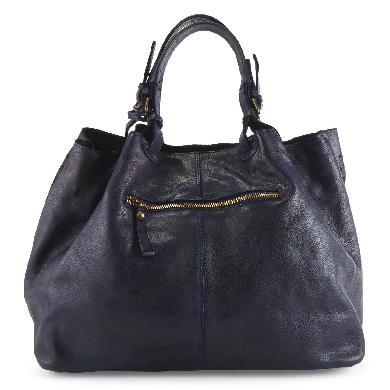  L'ARTISTE HB-CINCH HANDBAG styled with a casual outfit for a trendy and fashionable look