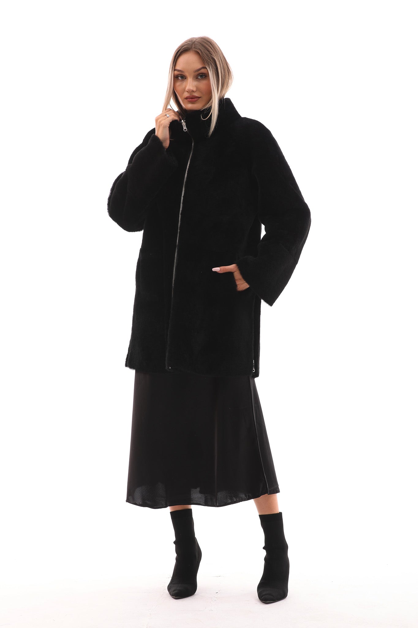 The Nyra Reversible Shearling Women Leather Coat