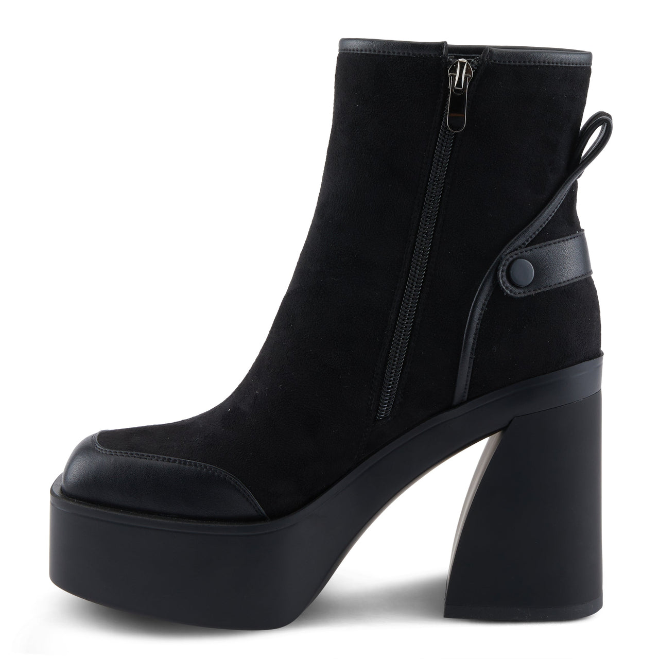 Stylish and innovative Azura Innovatia boots in black, perfect for all-weather wear