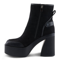 Thumbnail for Stylish and innovative Azura Innovatia boots in black, perfect for all-weather wear