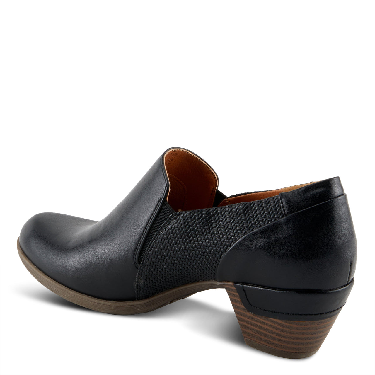  Sleek PATRIZIA JULANEAH SHOES in patent black leather with pointed toes and kitten heels