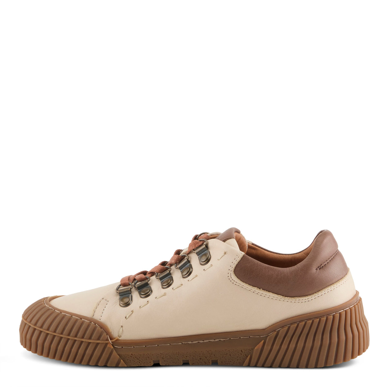  Stylish and versatile men's sneakers with shock-absorbing technology and padded collars 