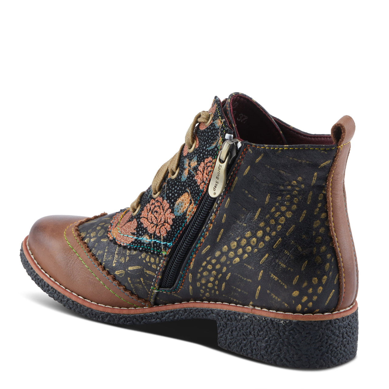  L'ARTISTE MUGGIANAHI BOOTIES styled with jeans and a cozy sweater for a chic fall look 