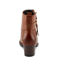 Thumbnail for Stylish and comfortable women's ankle boots in brown leather