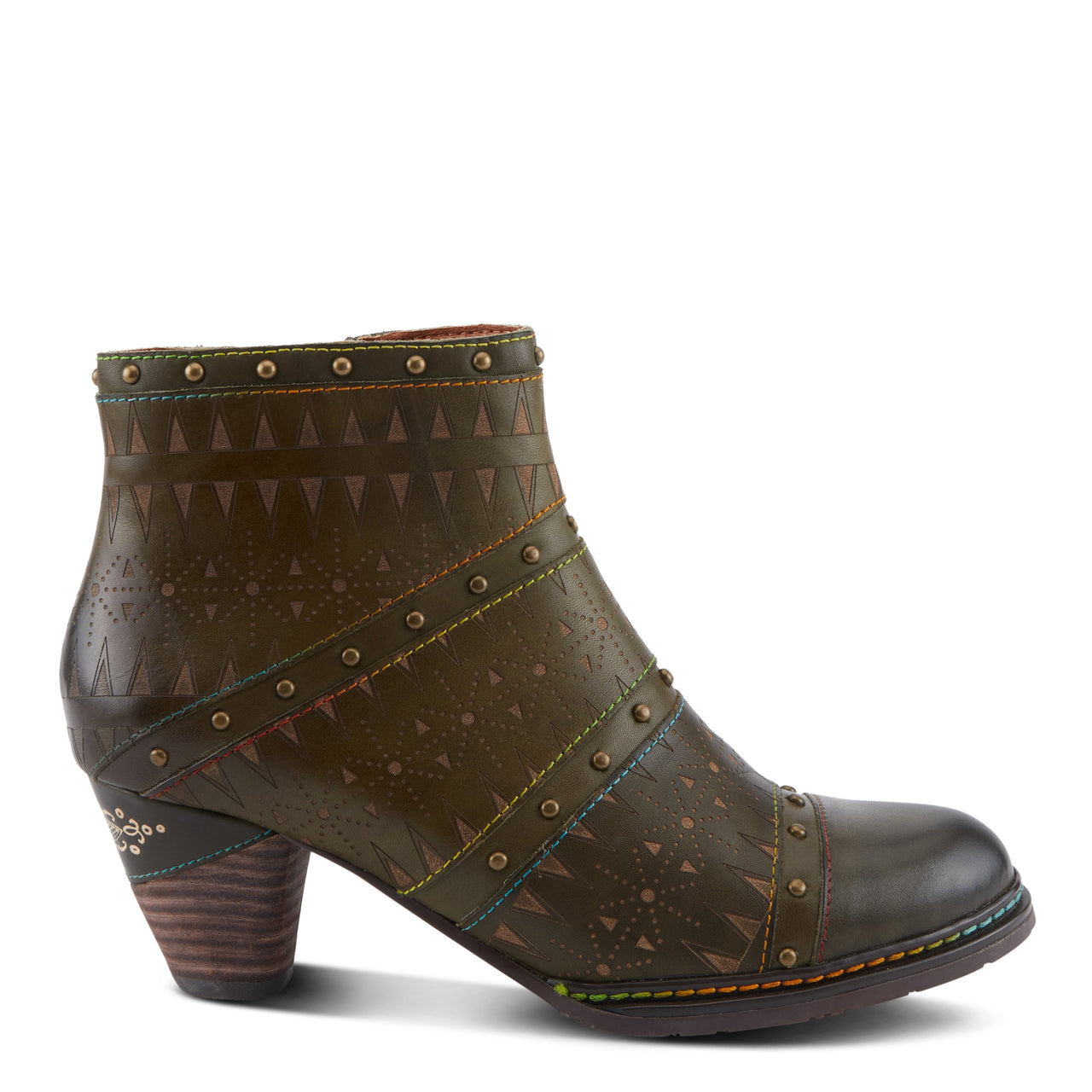 L'ARTISTE NIOBE BOOTS designed for the modern, fashion-forward woman