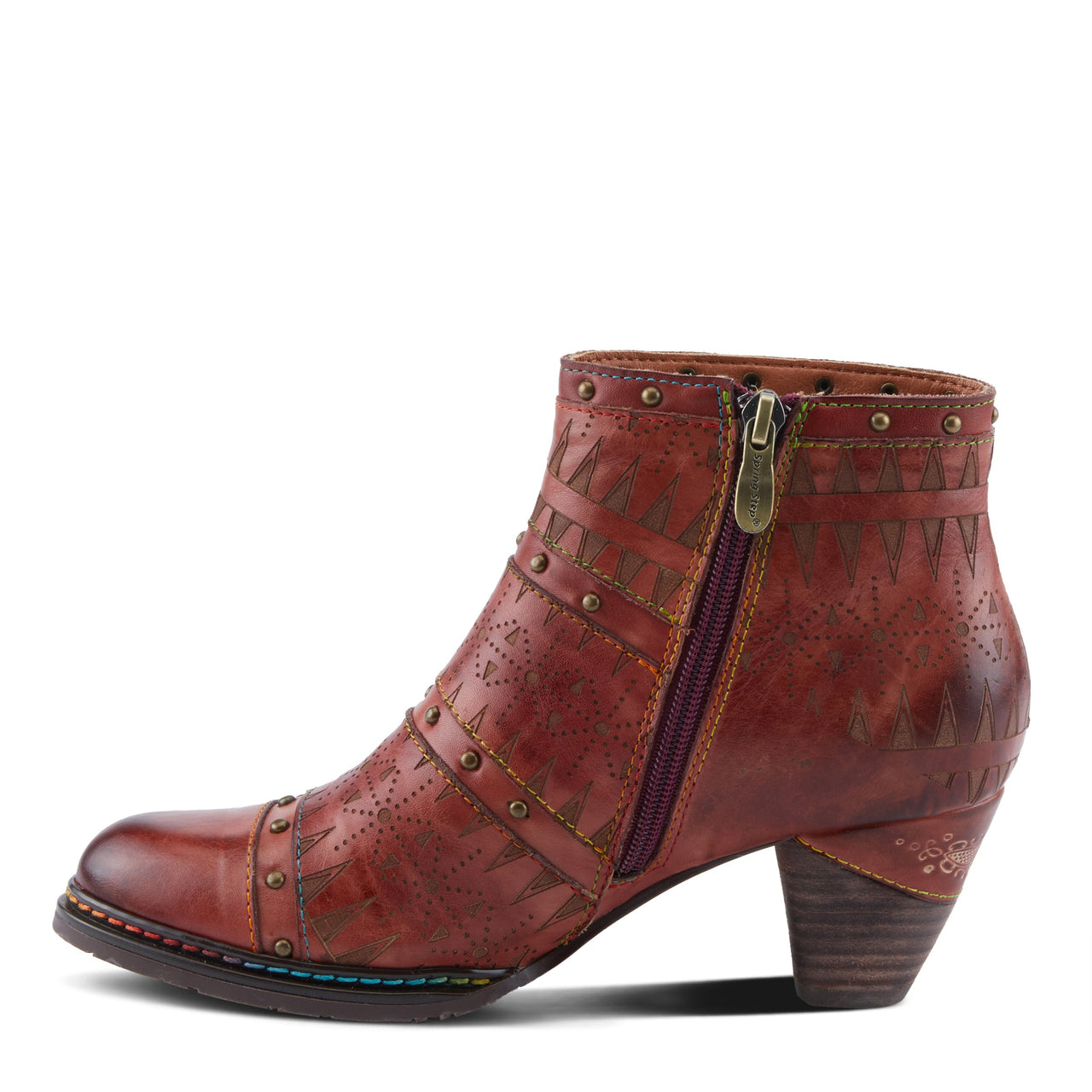 L'ARTISTE NIOBE BOOTS featuring a stacked heel and decorative embossing