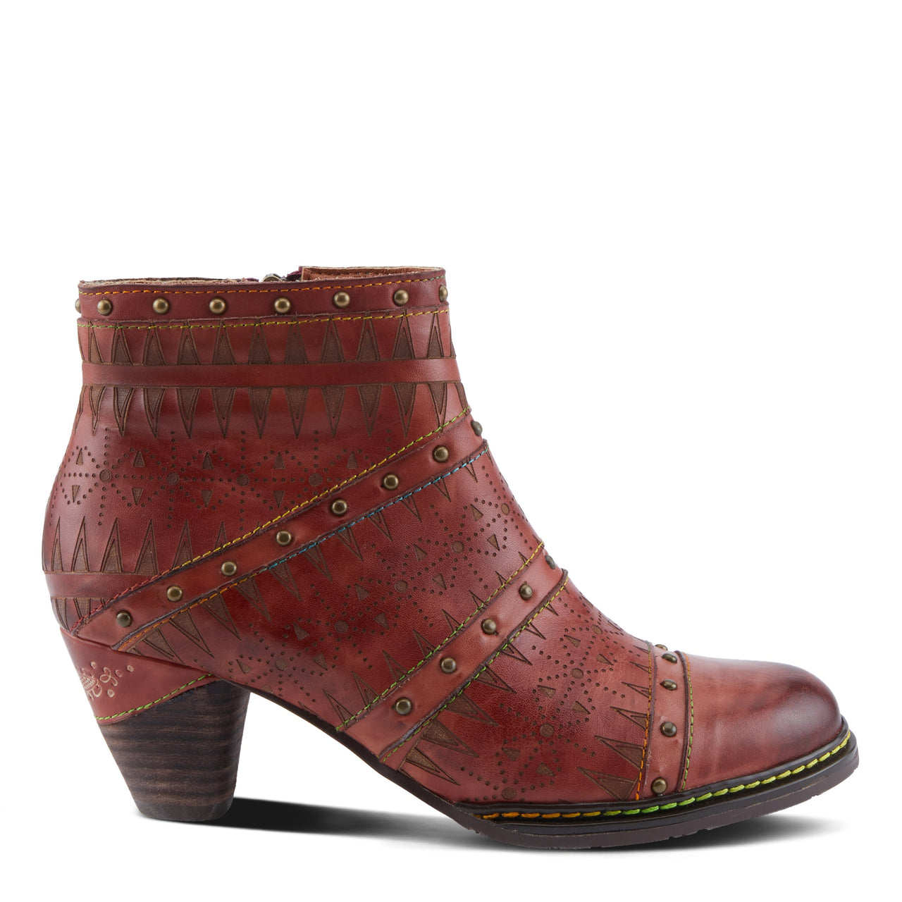 L'ARTISTE NIOBE BOOTS designed to make a statement with every step