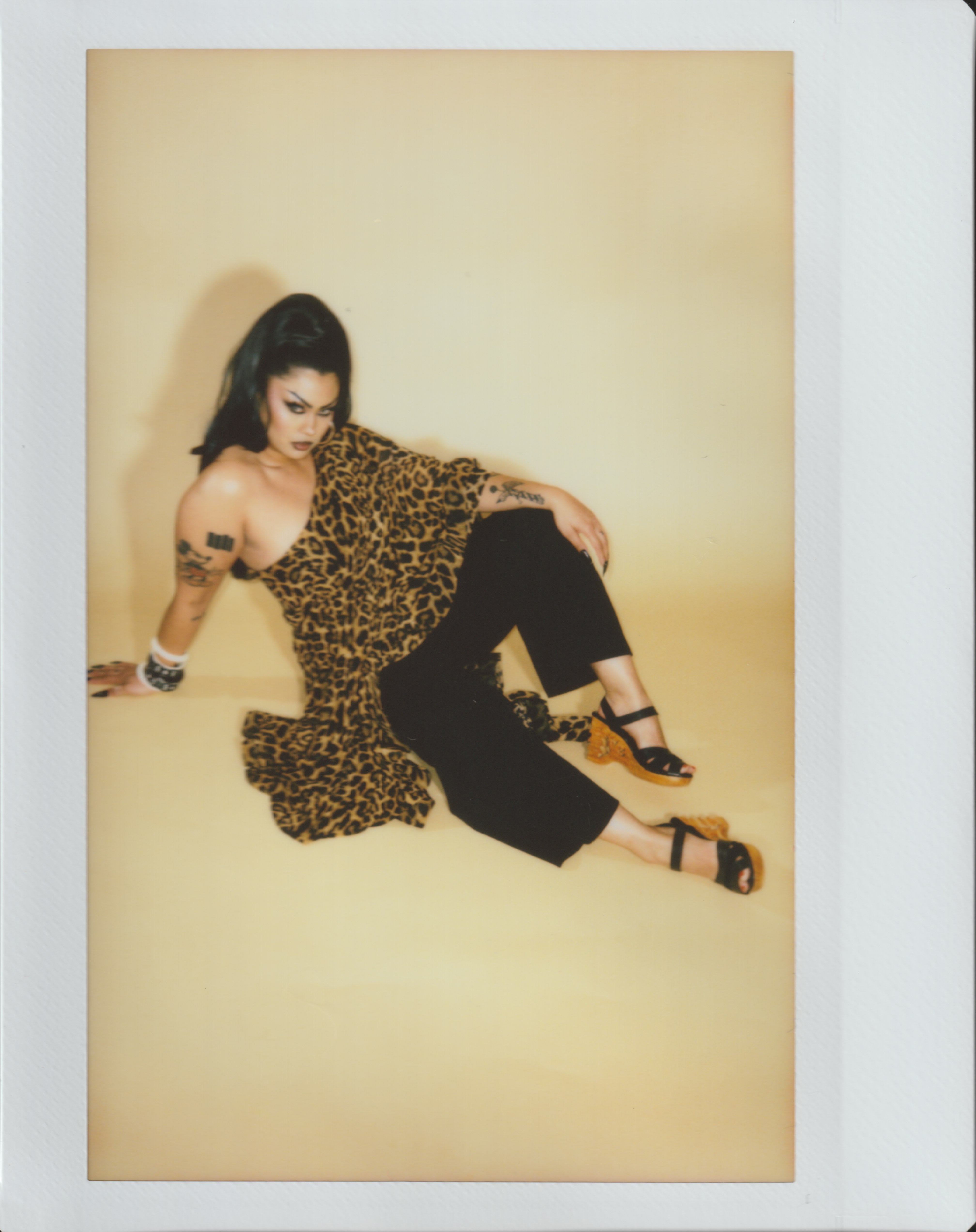 Lucky Lou Shoes Women's the Pagoda - in Black Suede and Leather