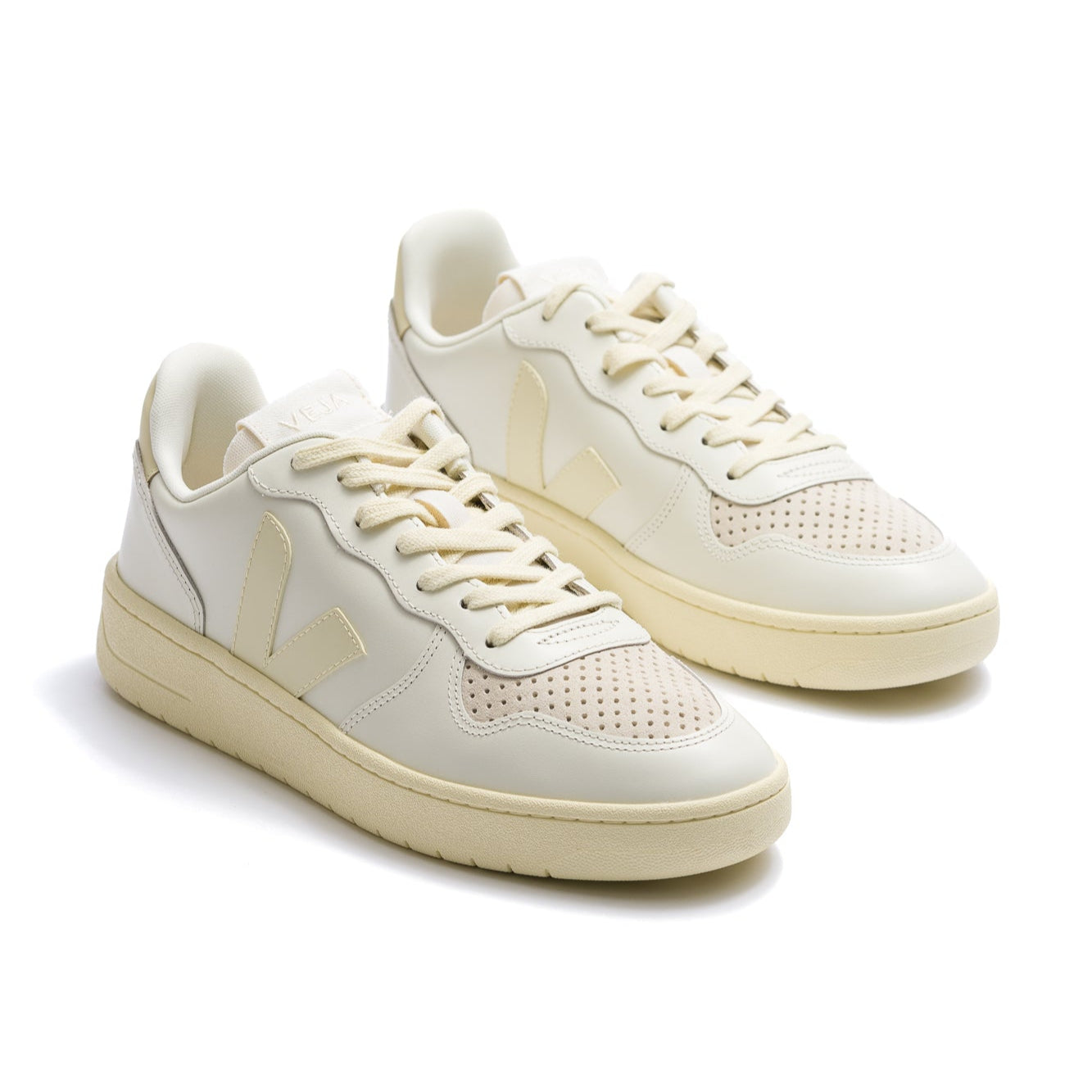 Veja V-10 Prime Leather Shoe - Pure Calcaire