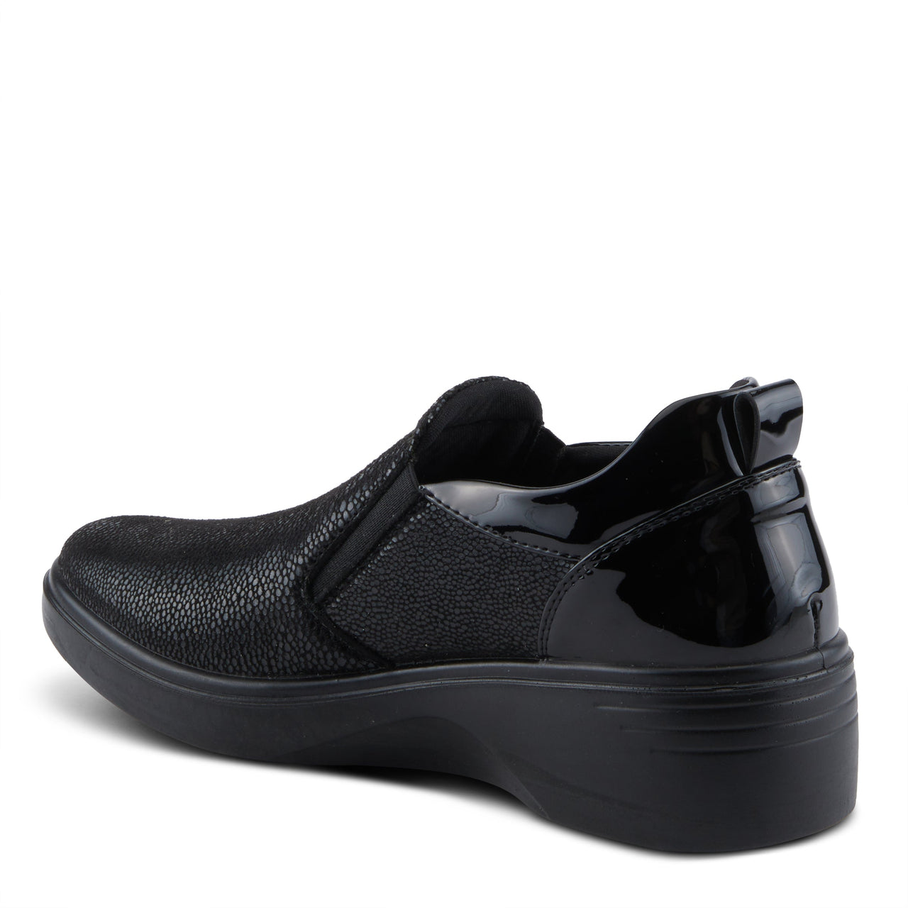 FLEXUS WRENLY SHOES featuring anatomically shaped footbed and shock-absorbing sole