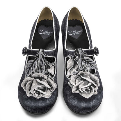 Chocolaticas Tudor Women's Velvet Black 26175671