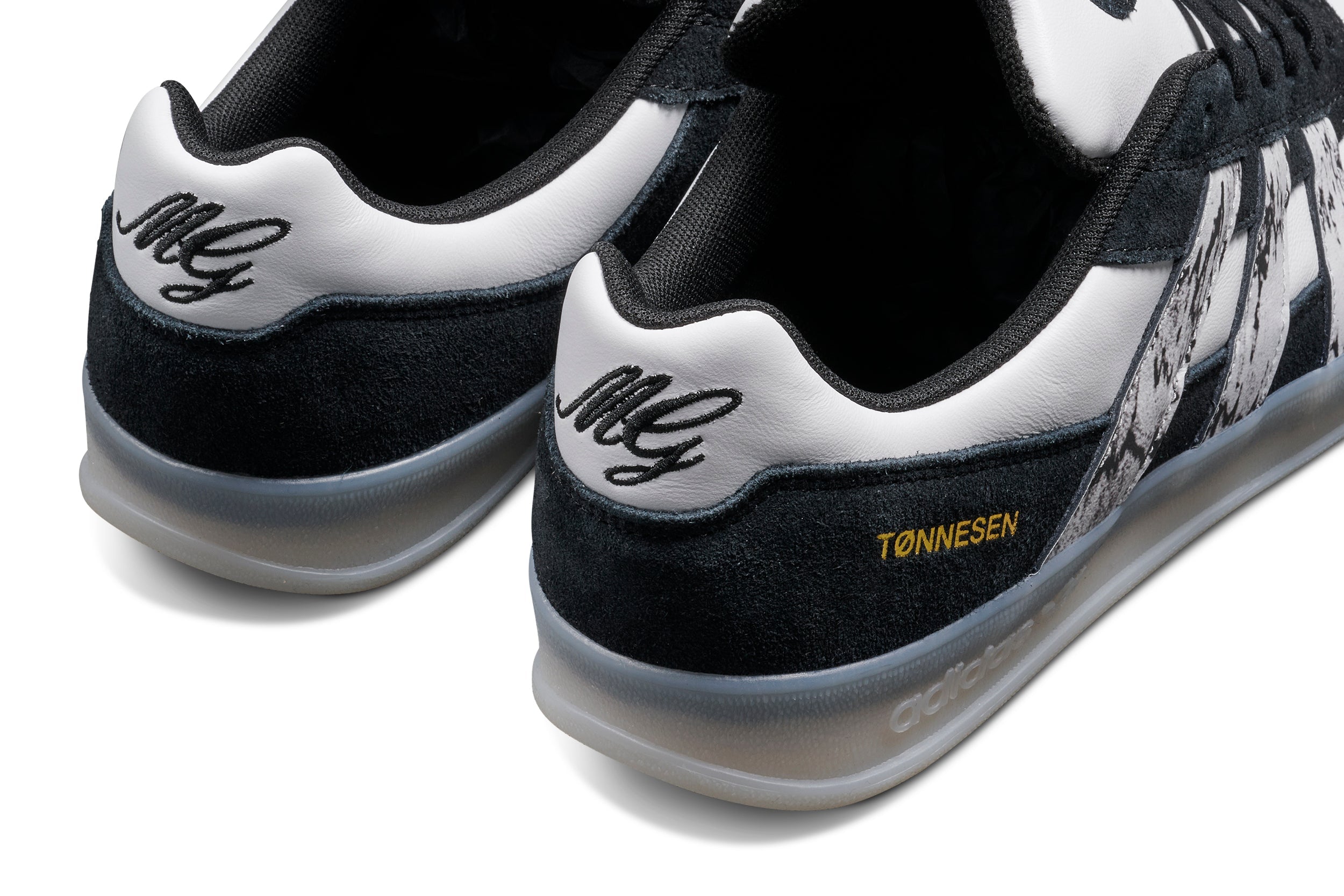 Adidas Skateboarding Aloha Super x Gustav Tønnesen - Core Black/White/Chalk White