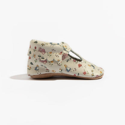 Alice In Wonderland Mary Jane Baby Shoe Mary Jane by Freshly Picked – Don't Panic Shoes