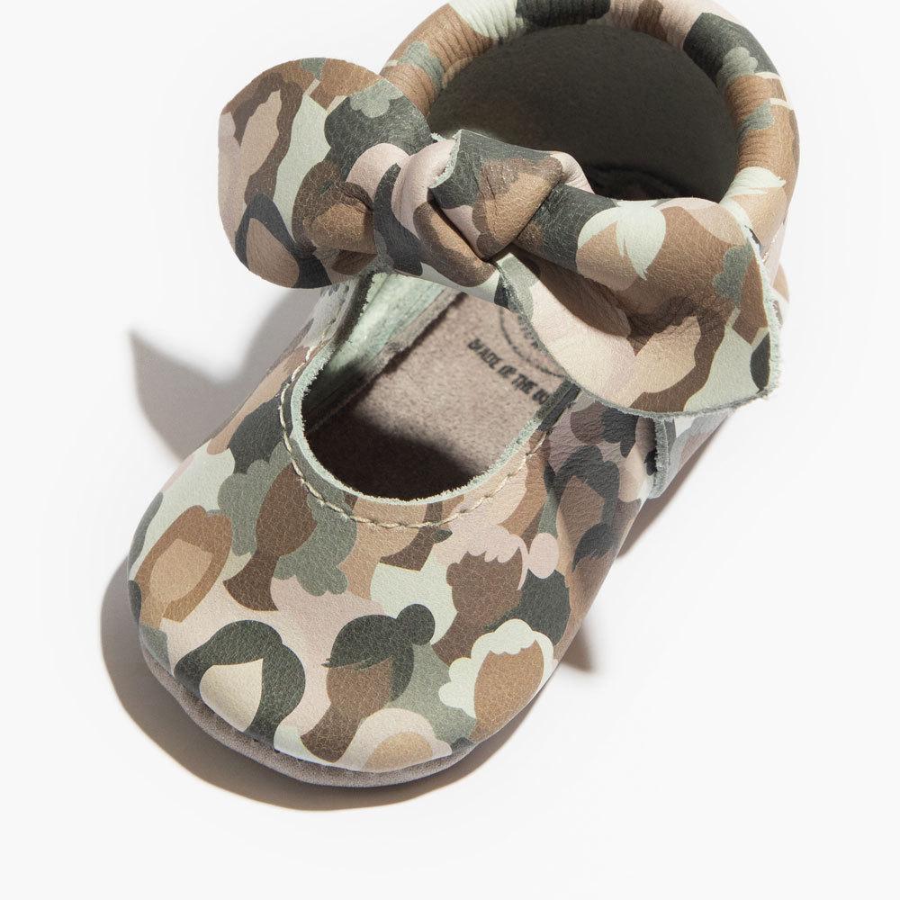 All The Ladies Knotted Bow Baby Shoe Knotted Bow Mocc by Freshly Picked – Don't Panic Shoes