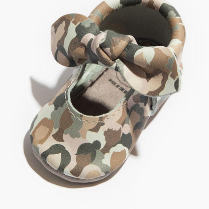 All The Ladies Knotted Bow Baby Shoe Knotted Bow Mocc by Freshly Picked – Don't Panic Shoes