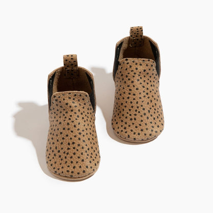 Almond Speckles Chelsea Boot Baby Shoe Chelsea Boot by Freshly Picked – Don't Panic Shoes