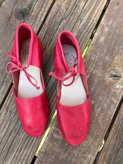 Amelie Featured by Bird Of Flight – Don't Panic Shoes