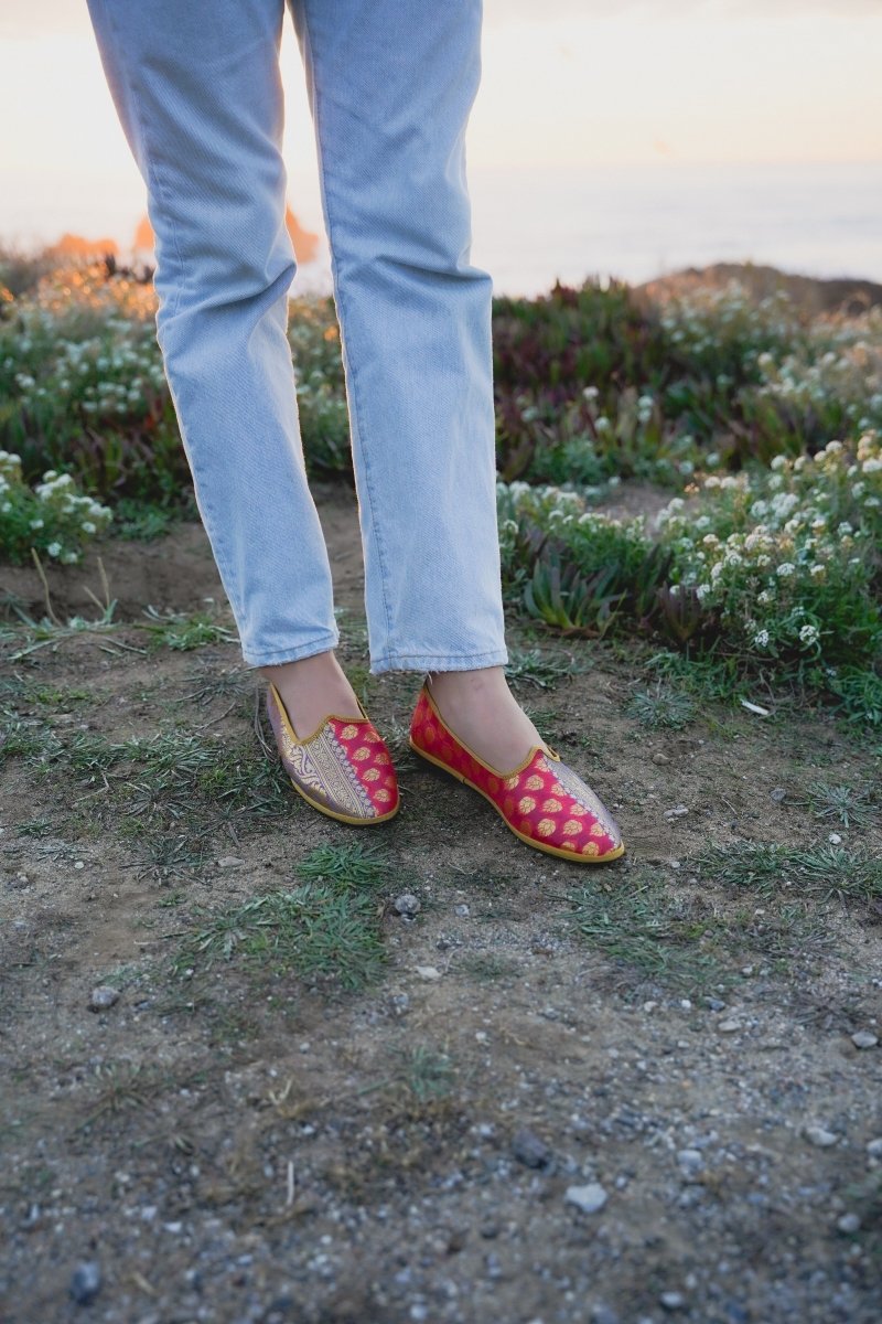 Anany Rosso Blu Oro Womens Silk Jacquard Red Gold Blue Slip On by Mar Soreli – Don't Panic Shoes