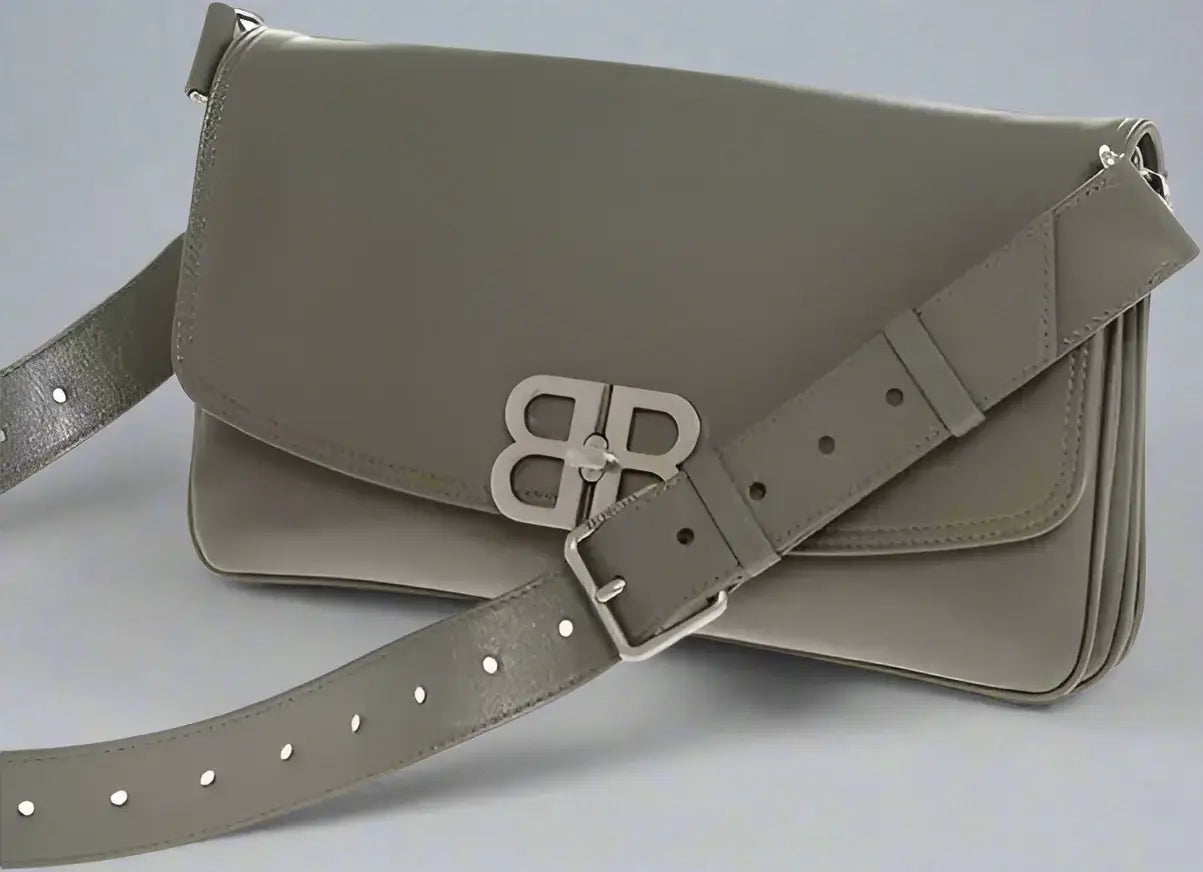 Balenciaga Soft Flap Shoulder Bag Leather Military Green P685115