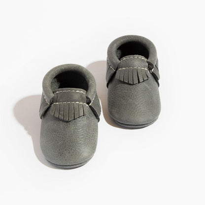 Blue Spruce Moccasin Baby Shoe Moccasin by Freshly Picked – Don't Panic Shoes