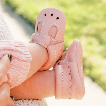 Blush Mary Jane Baby Shoe Mary Jane by Freshly Picked – Don't Panic Shoes