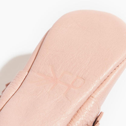 Blush Moccasin Baby Shoe Moccasin by Freshly Picked – Don't Panic Shoes