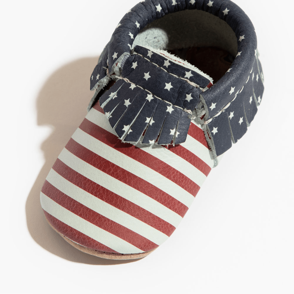 Born In The Usa Moccasin Baby Shoe Moccasin by Freshly Picked – Don't Panic Shoes