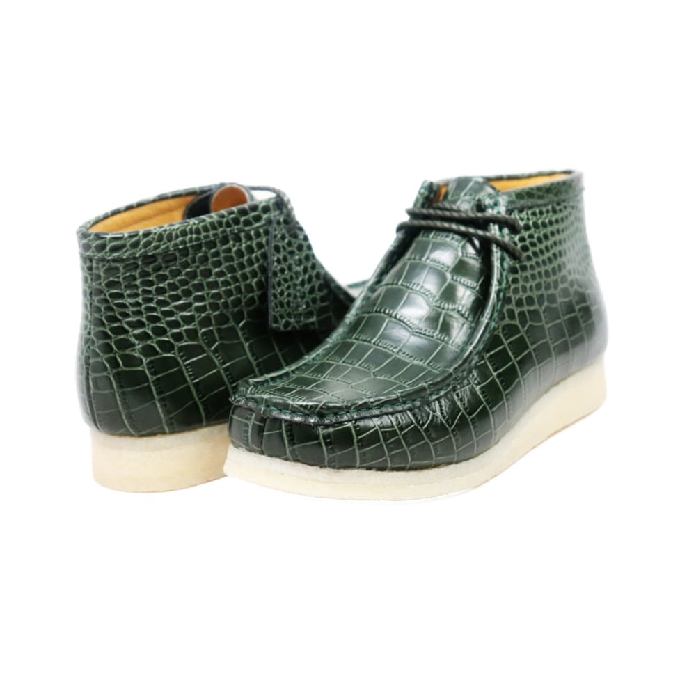 BritiSh Walkers Gators Men’s Green Alligator Leather Chukka Boots – HAndcrafted Limited Edition Statement Of Exotic Elegance and Modern British Luxury Shoes by British Walkers – Don't Panic Shoes