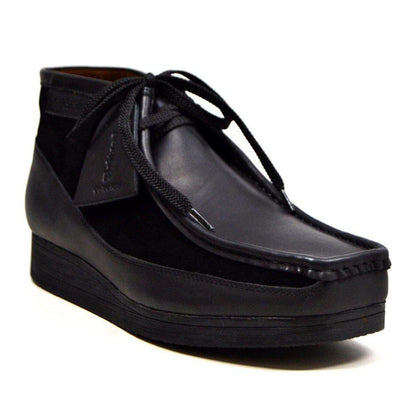 BritiSh Walkers New Castle – Men’s Leather–Suede Chukka Boot | Artisan Blend With Refined British Heritage Shoes by British Walkers – Don't Panic Shoes