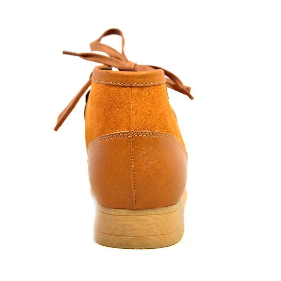 BritiSh Walkers New Castle – Men’s Leather–Suede Chukka Boot | Artisan Blend With Refined British Heritage Shoes by British Walkers – Don't Panic Shoes