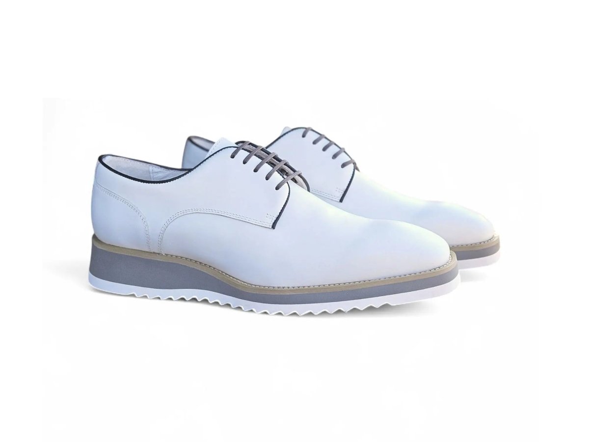 Carrucci Burnished Lace Up Leather Derby Men's Leather Ks515 - 26 Shoes by Carrucci Shoes – Don't Panic Shoes