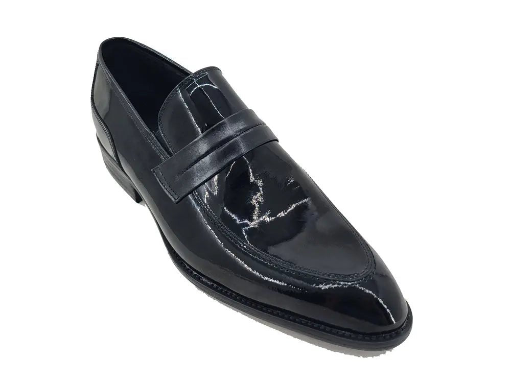 Carrucci Contrast Penny Loafer Patent Leather Ks479 - 601p Shoes by Carrucci Shoes – Don't Panic Shoes