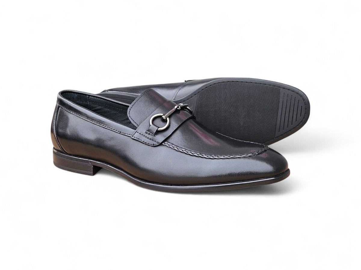 Carrucci Madison Bit Loafer Leather Black Shoes by Carrucci Shoes – Don't Panic Shoes