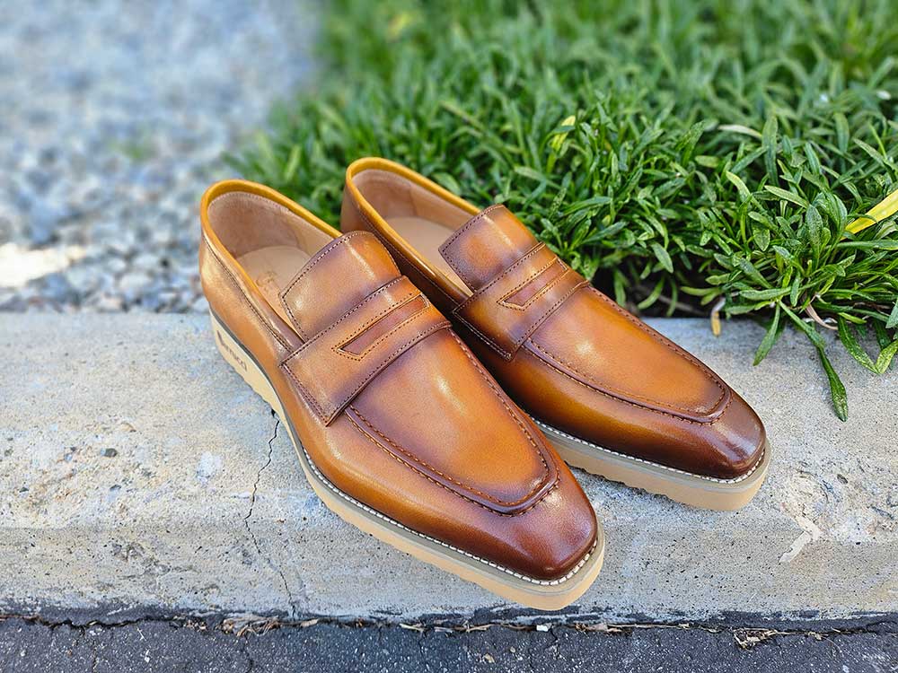 Chic Patina Burnished Penny Loafer Leather Ks518 - 03 Shoes by Carrucci Shoes – Don't Panic Shoes
