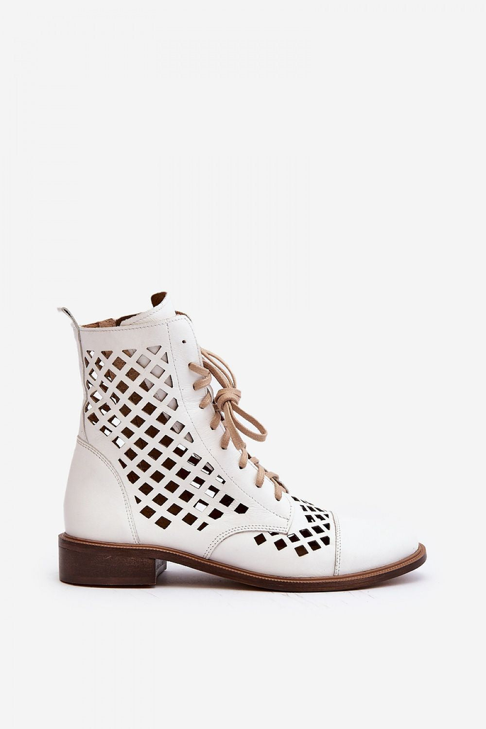 Solvitta Perforated Leather Boots