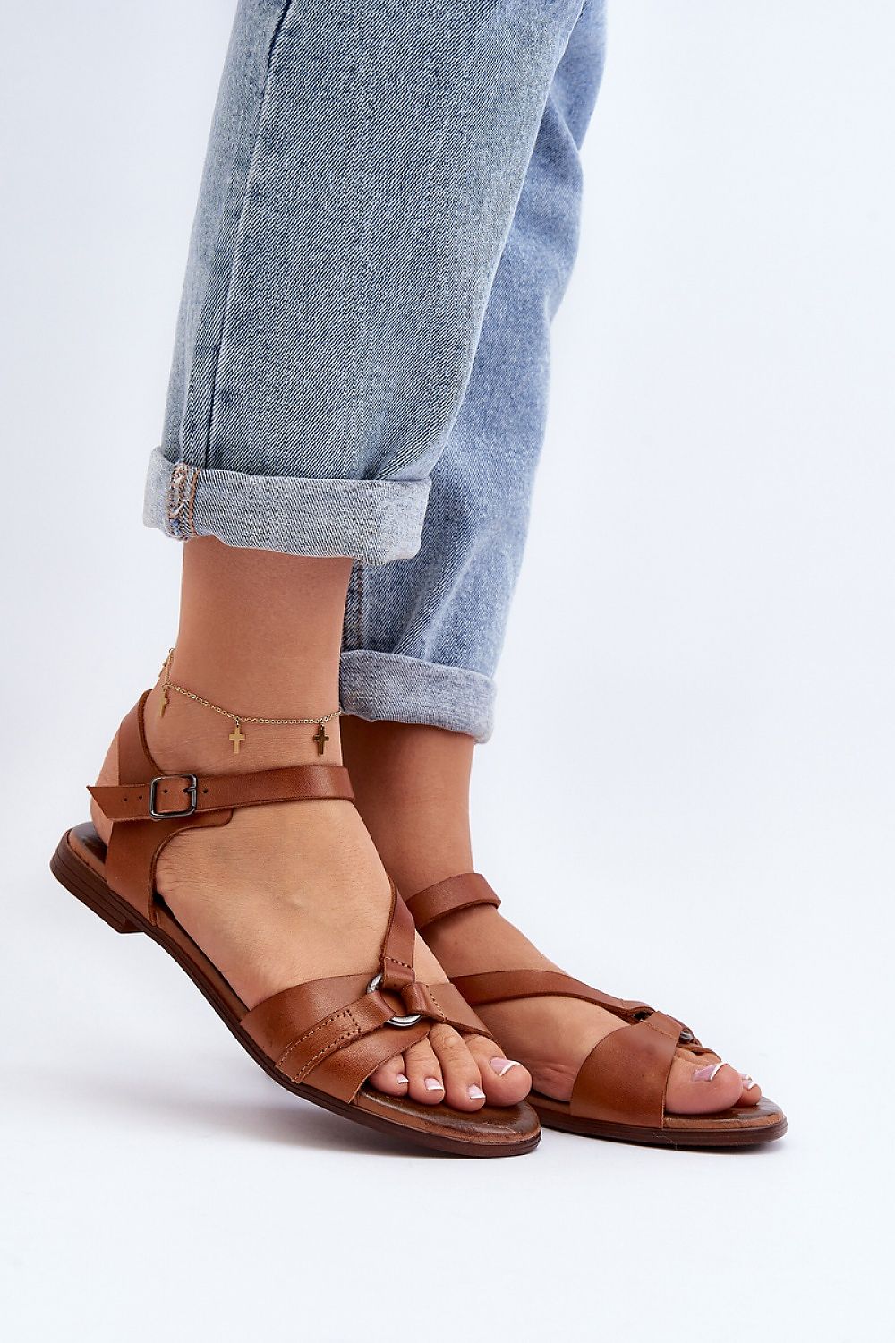 Sylvara Classic Leather Flat Sandals