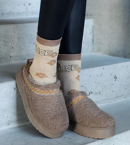 Tavelya Embroidered Winter Snow Boots