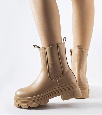 Varelia Insulated Platform Boots