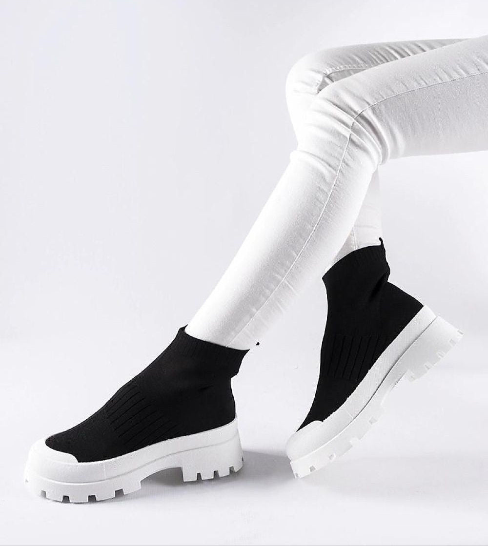 Velvone Slip-On Platform Sneakers