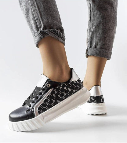 Varello Urban Platform Sneakers in Black