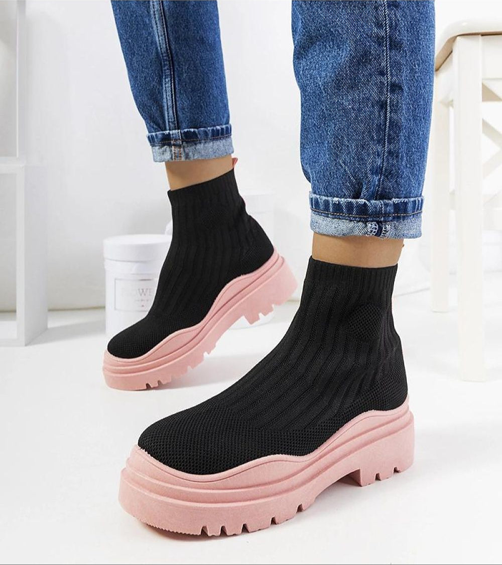Velaria Black & Pink Slip-On Sneakers