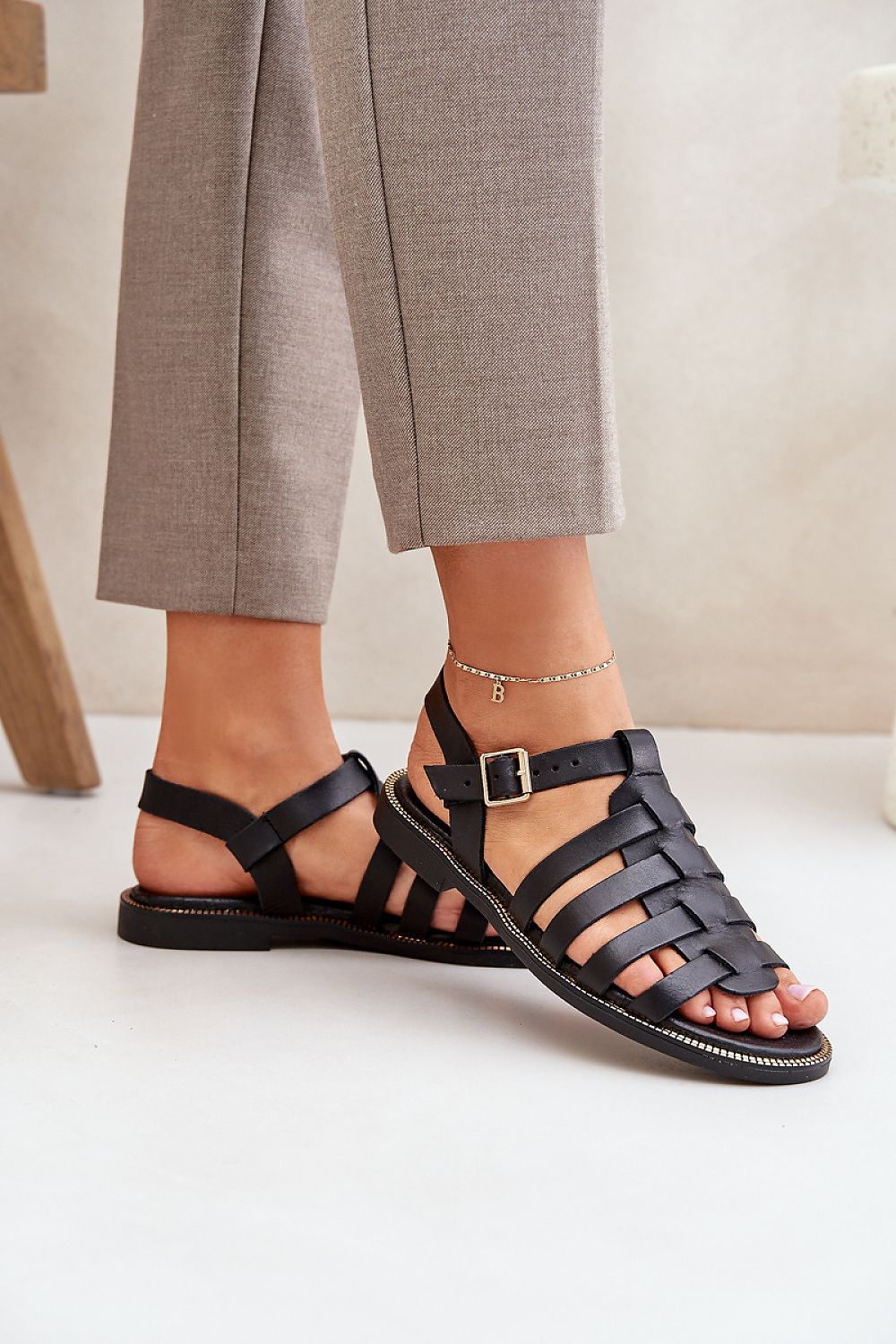 Celira Flat Leather Sandals
