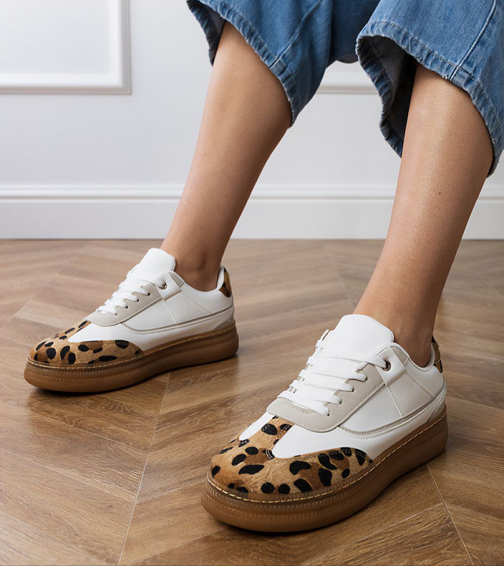 Merisse Panther Accent Sneakers