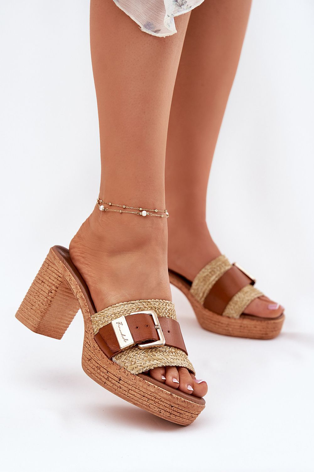 Larivelle Braided Strap Leather Sandals