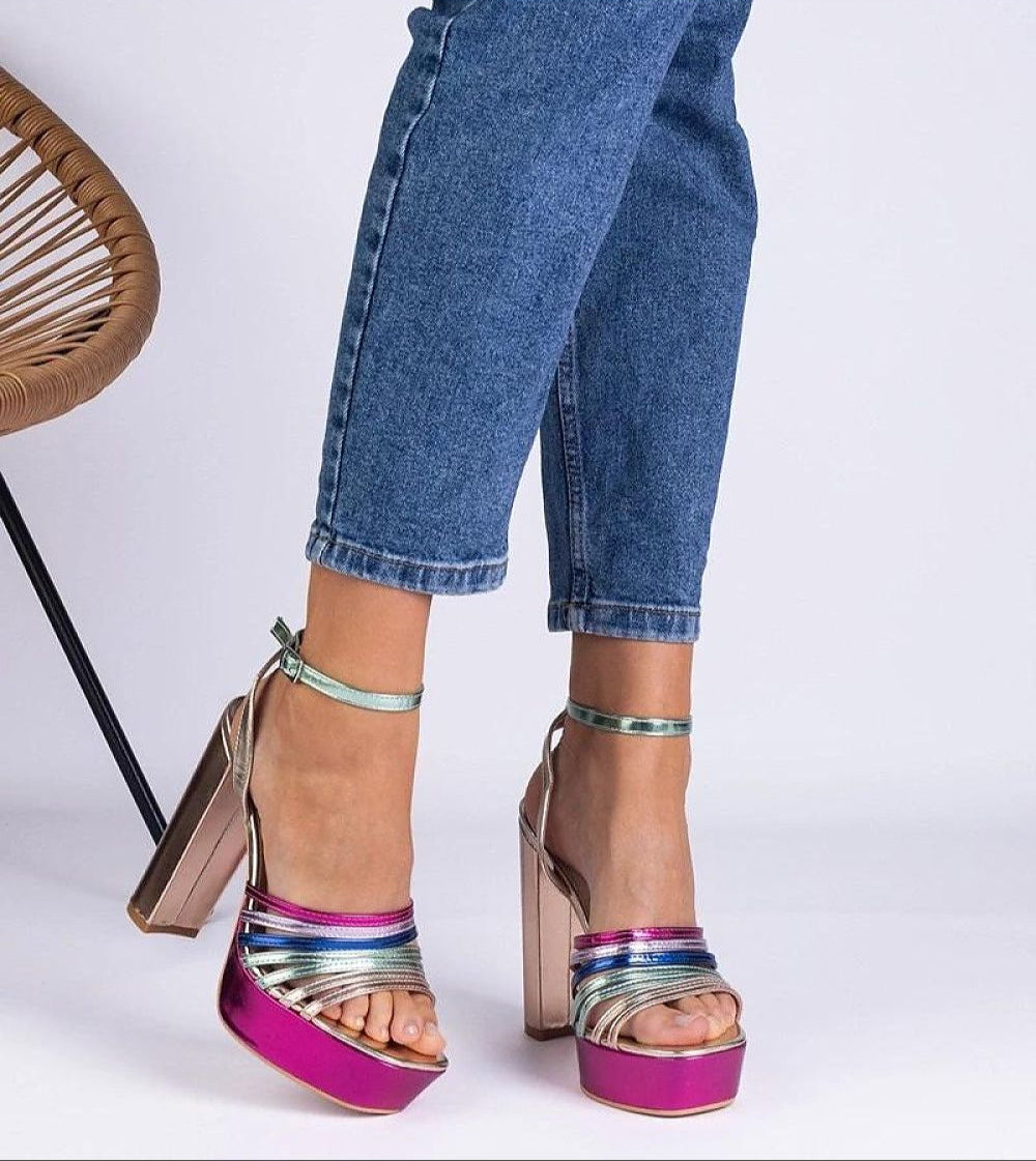Torvella Sculpted Platform Sandals